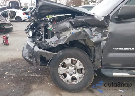 2013 Toyota Tacoma Base V6 z USA, uszkodzony, nr VIN 5TFMU4FN7DX018296